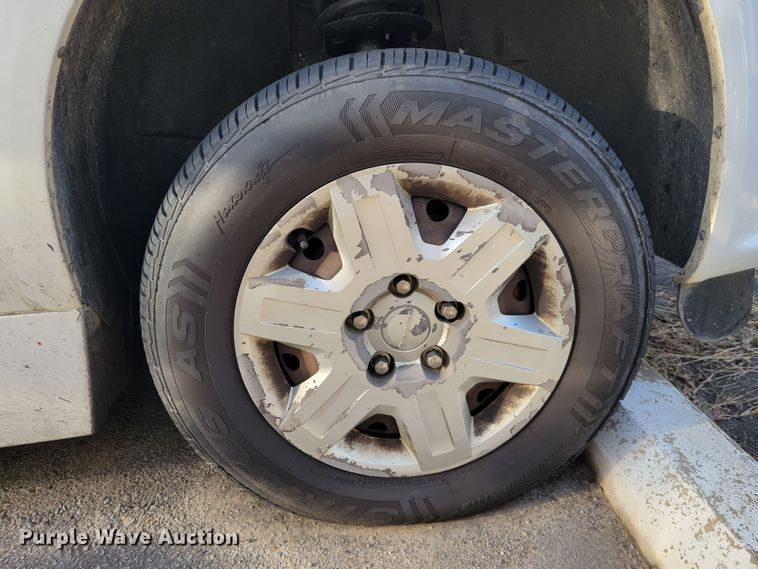 image for item JE9106 2011 Dodge Grand Caravan  handicap accessible van