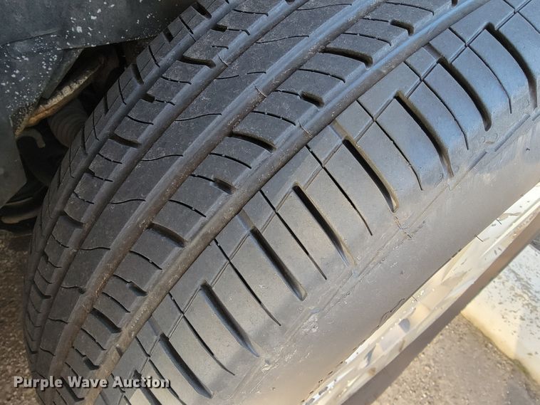 image for item JE9106 2011 Dodge Grand Caravan  handicap accessible van