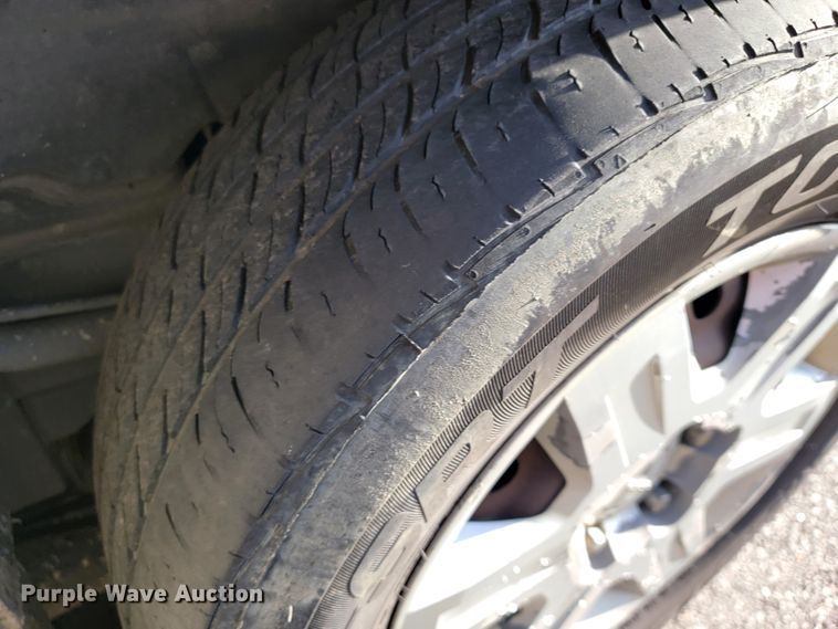 image for item JE9106 2011 Dodge Grand Caravan  handicap accessible van