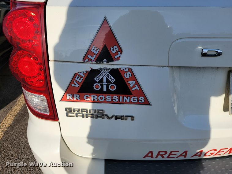 image for item JE9106 2011 Dodge Grand Caravan  handicap accessible van