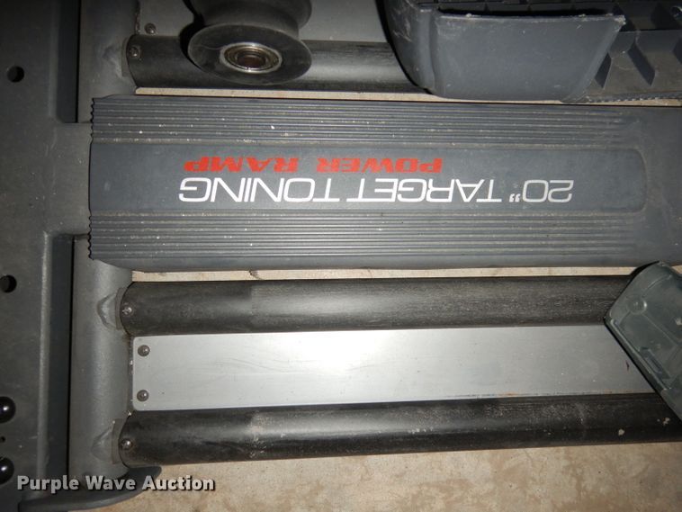 image for item JE9698 Freemotion step glider