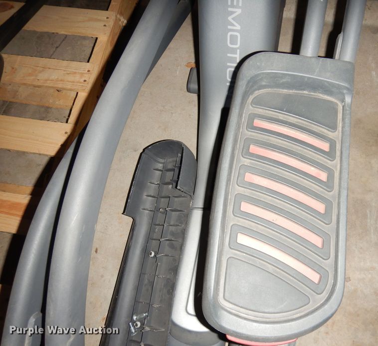 image for item JE9698 Freemotion step glider