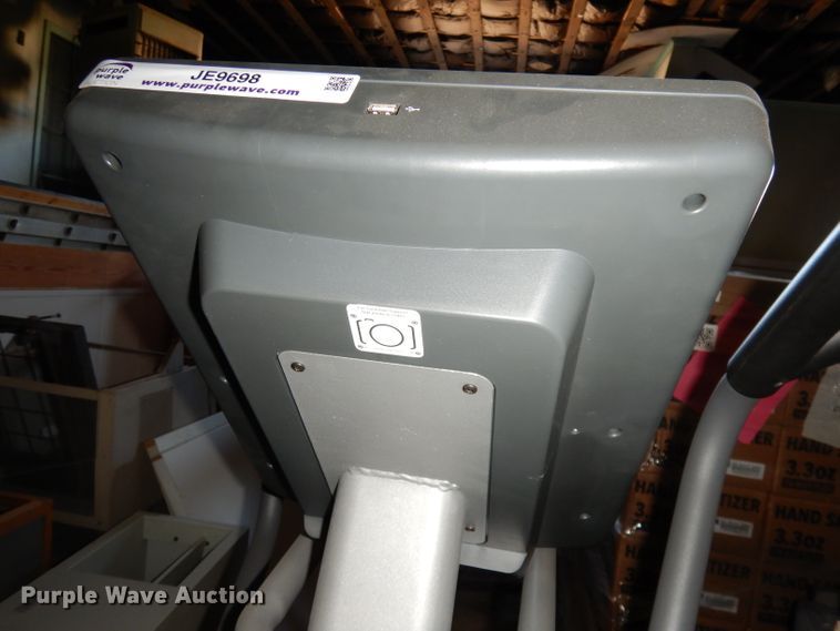 image for item JE9698 Freemotion step glider