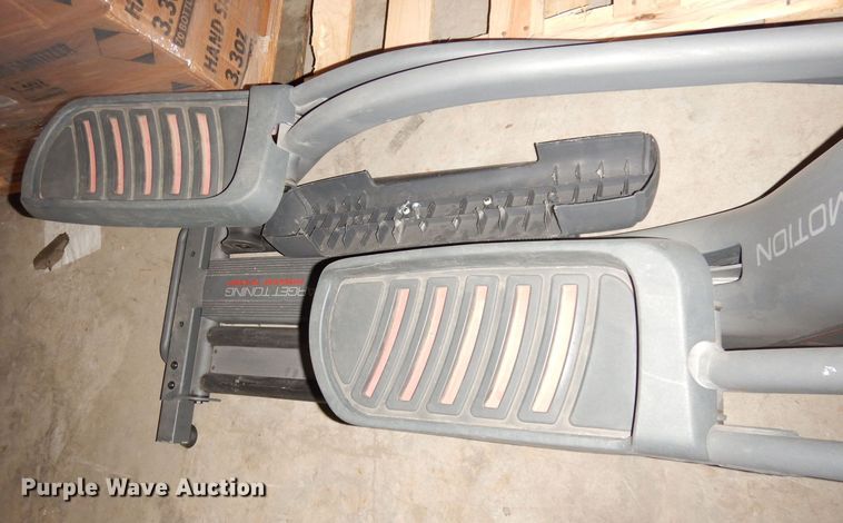 image for item JE9698 Freemotion step glider