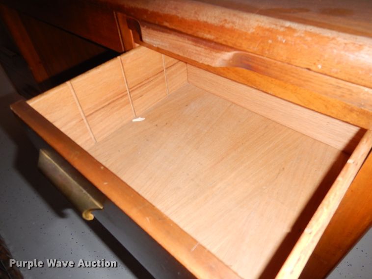 image for item JE9699 Furniture