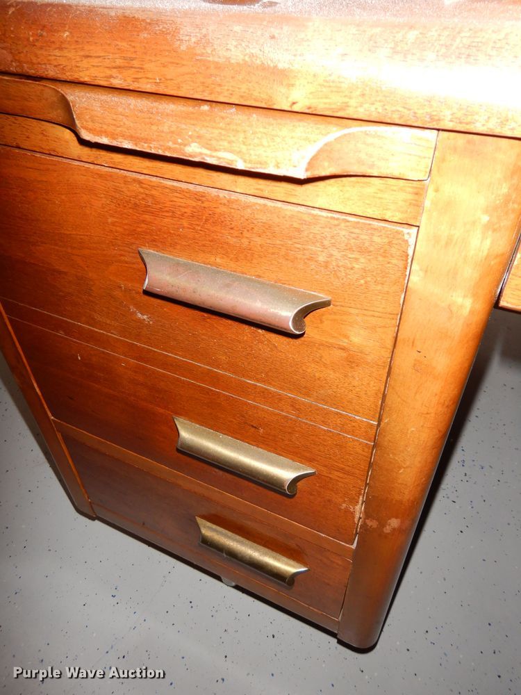 image for item JE9699 Furniture