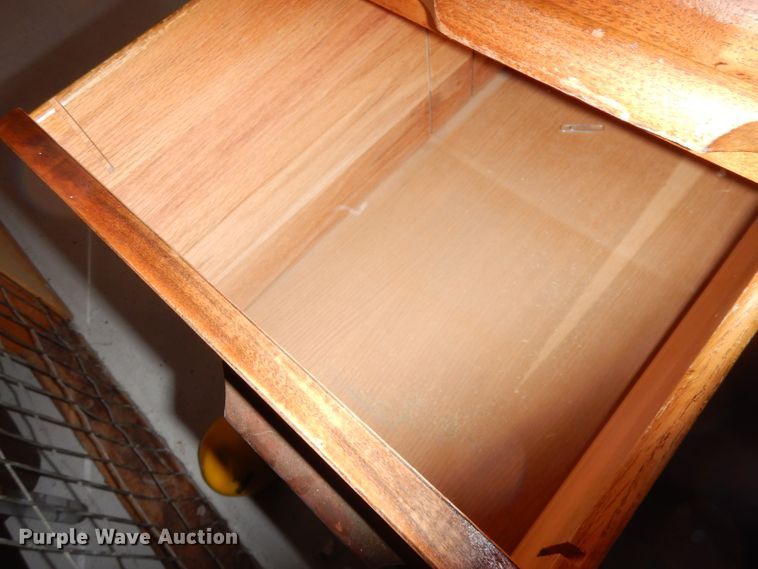 image for item JE9699 Furniture