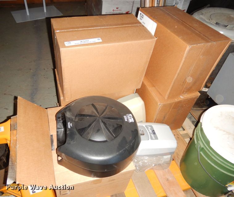 image for item JE9701 Dispensers