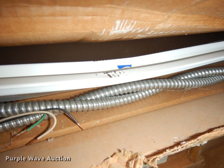 image for item JE9705 Light fixtures