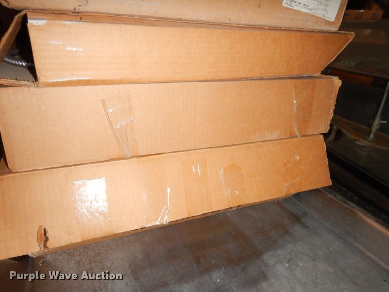 image for item JE9705 Light fixtures