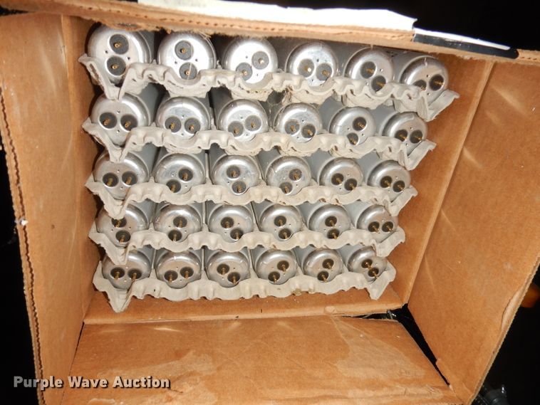 image for item JE9705 Light fixtures