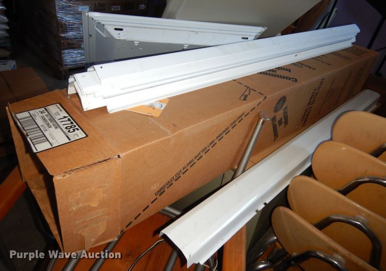 image for item JE9705 Light fixtures