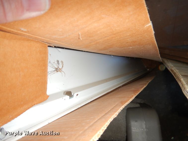 image for item JE9705 Light fixtures