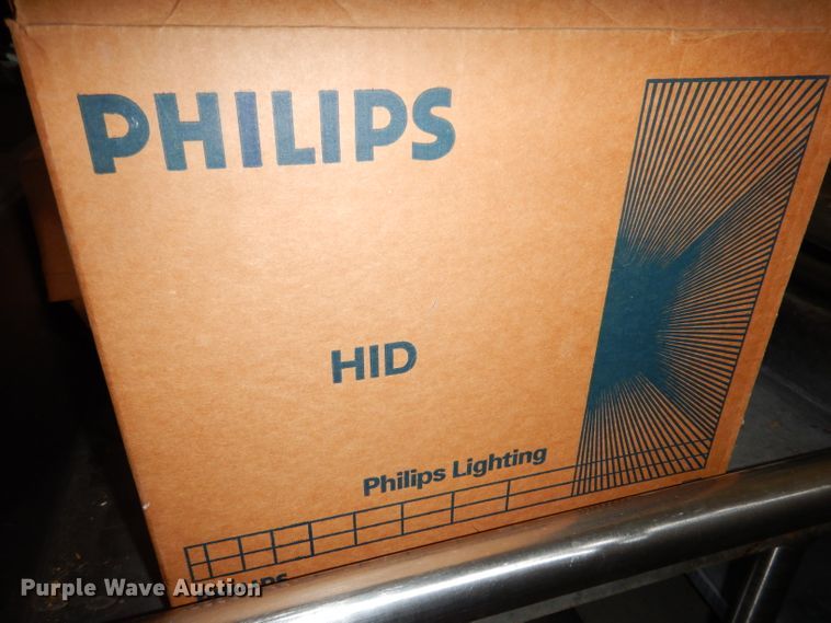 image for item JE9705 Light fixtures