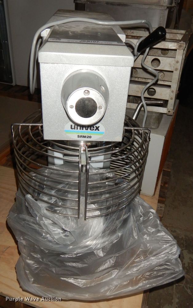 image for item JE9707 Univex SRM20 mixer