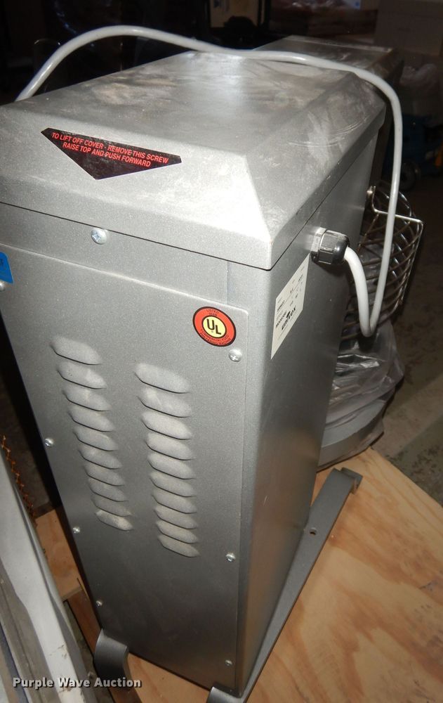 image for item JE9707 Univex SRM20 mixer