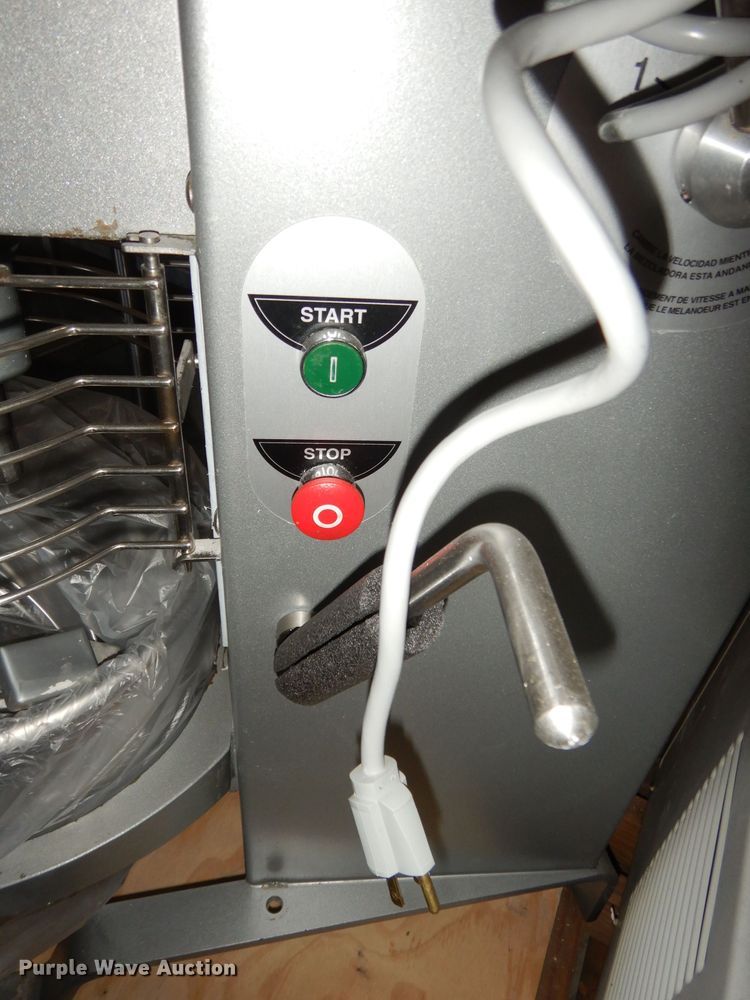 image for item JE9707 Univex SRM20 mixer