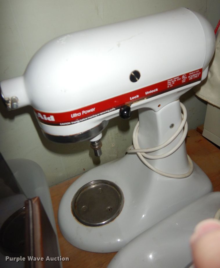 image for item JE9713 (3) KitchenAid mixers