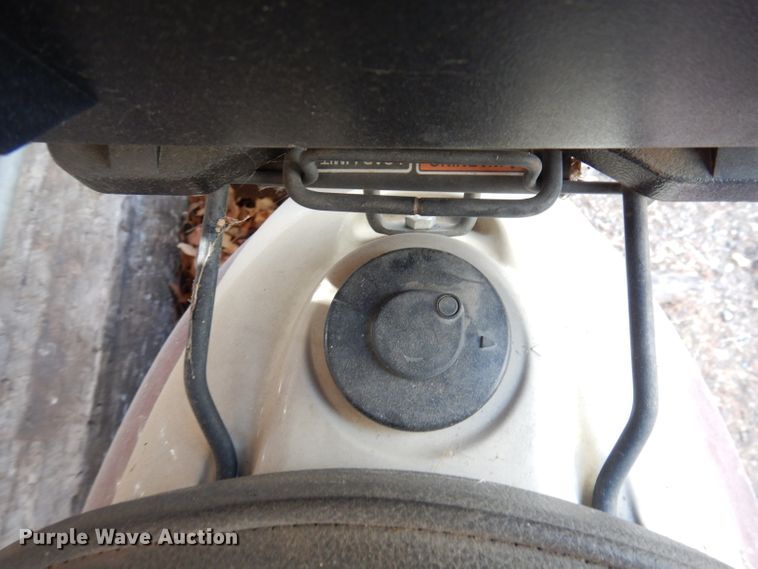 image for item JE9737 2001 Yamaha Vino  moped