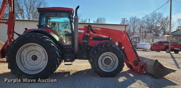 image for item JG9241 2014 McCormick TTX230  MFWD tractor