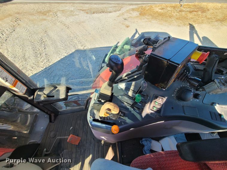 image for item JG9241 2014 McCormick TTX230  MFWD tractor