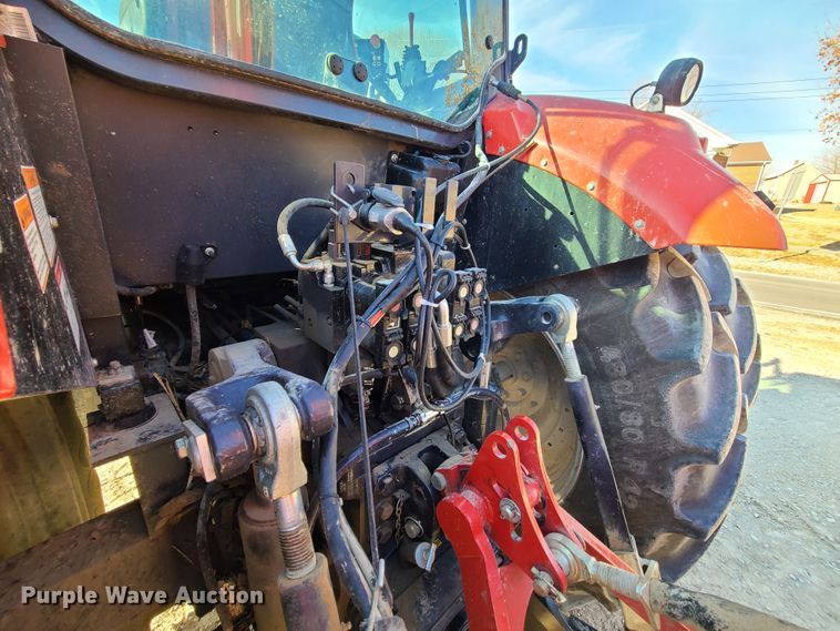 image for item JG9241 2014 McCormick TTX230  MFWD tractor