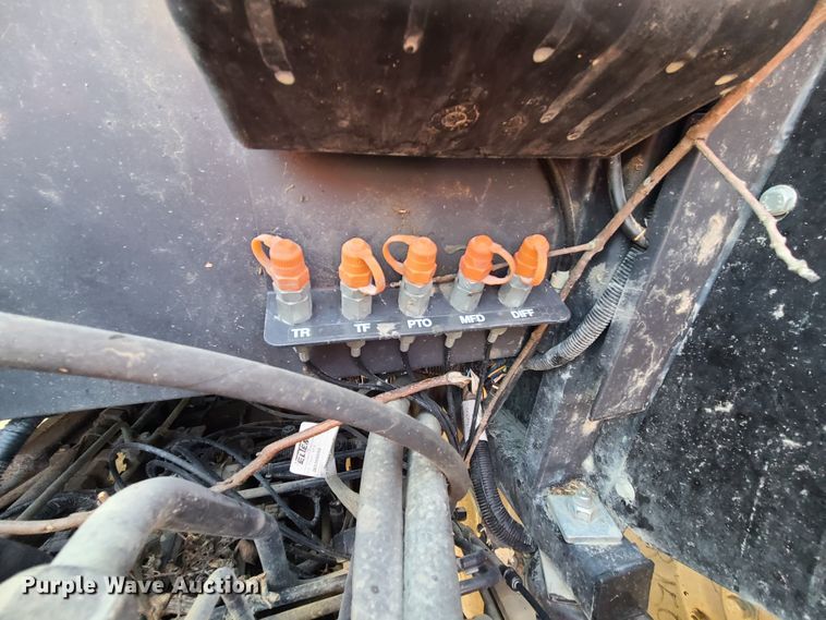 image for item JG9241 2014 McCormick TTX230  MFWD tractor