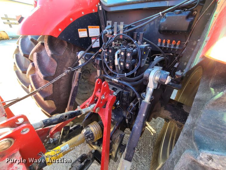 image for item JG9241 2014 McCormick TTX230  MFWD tractor