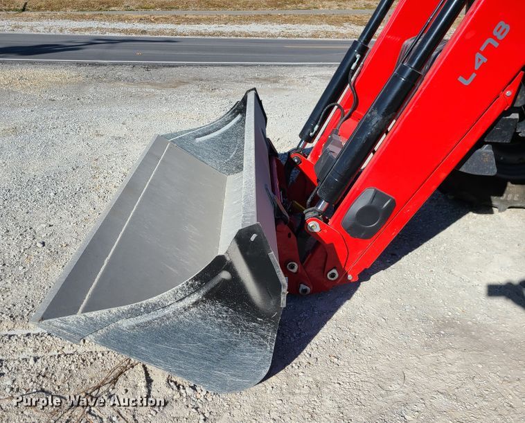 image for item JG9241 2014 McCormick TTX230  MFWD tractor