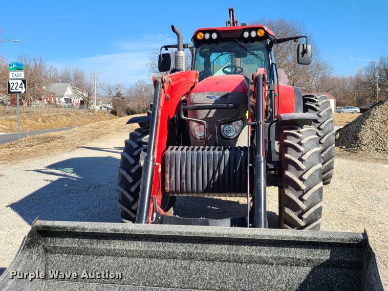 image for item JG9241 2014 McCormick TTX230  MFWD tractor