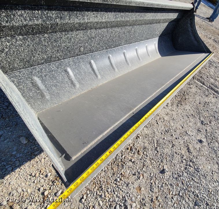 image for item JG9241 2014 McCormick TTX230  MFWD tractor