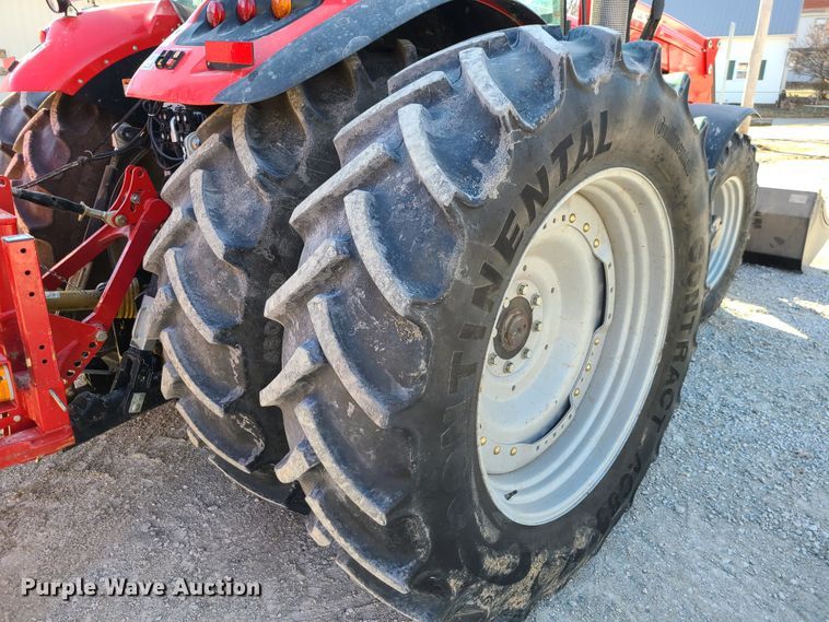 image for item JG9241 2014 McCormick TTX230  MFWD tractor