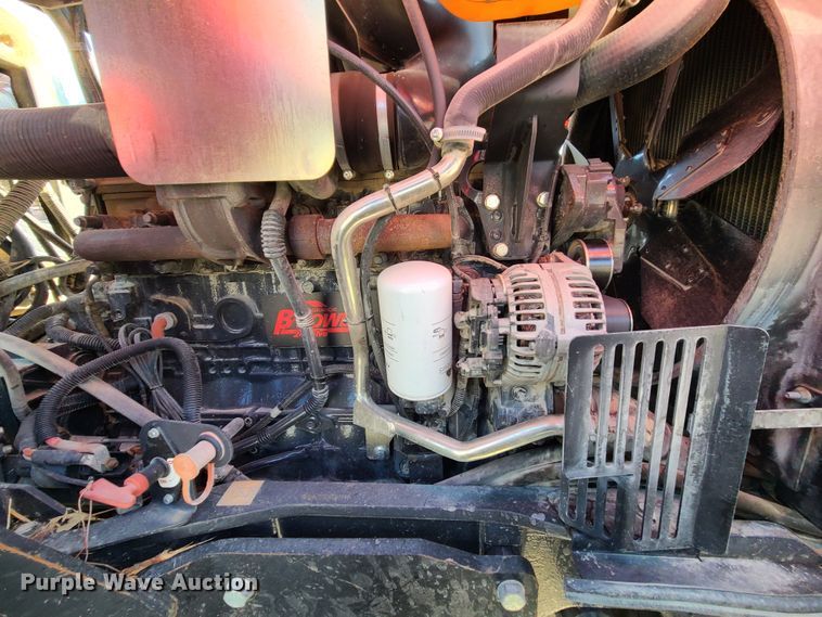 image for item JG9241 2014 McCormick TTX230  MFWD tractor