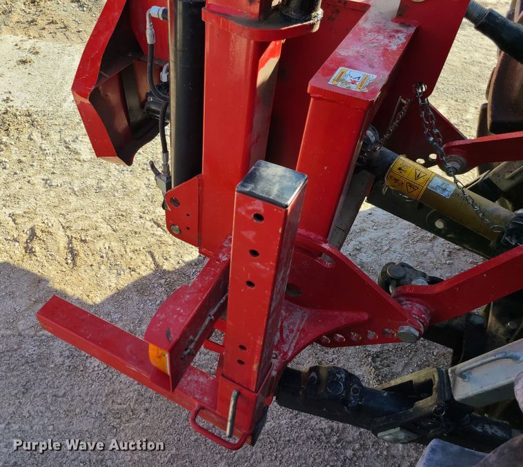 image for item JG9242 2015 Bush Hog RMB1865  side boom rotary mower