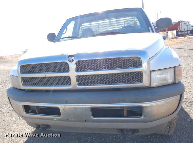 image for item JJ9695 1999 Dodge Ram 1500  pickup truck