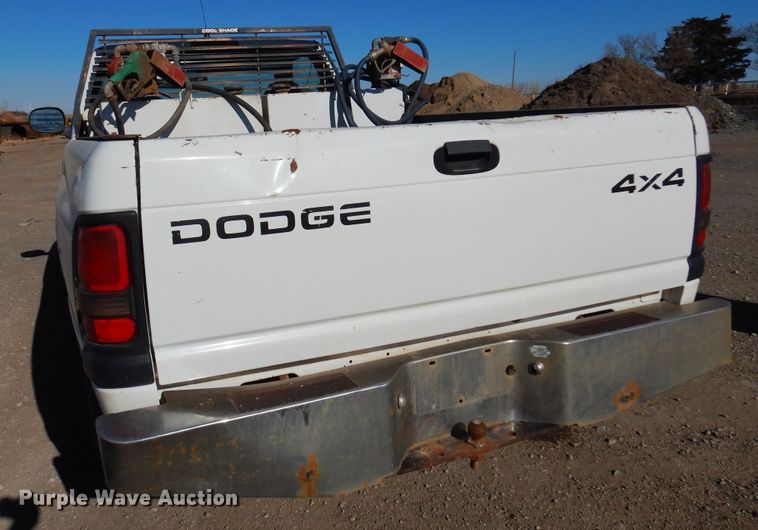 image for item JJ9695 1999 Dodge Ram 1500  pickup truck