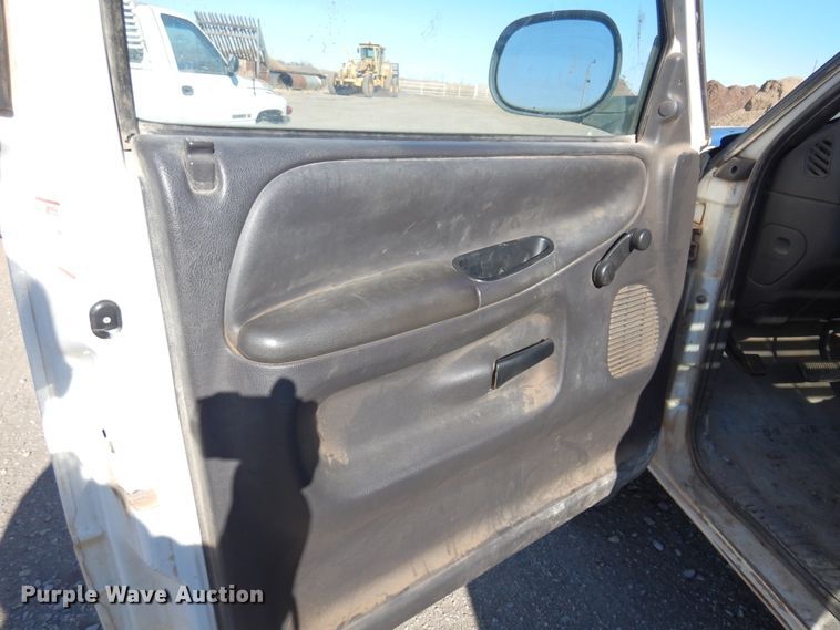 image for item JJ9695 1999 Dodge Ram 1500  pickup truck