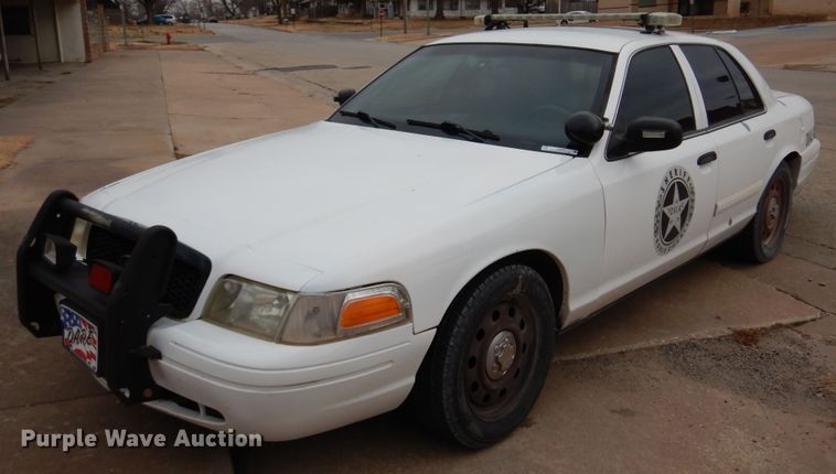 image for item JJ9698 2009 Ford Crown Victoria Police Interceptor