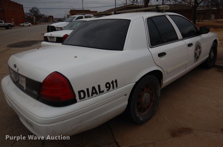 image for item JJ9698 2009 Ford Crown Victoria Police Interceptor