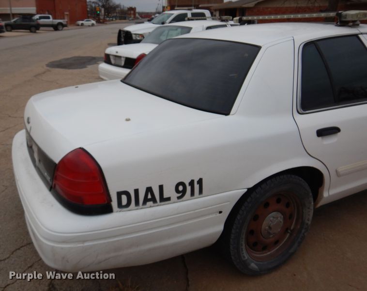 image for item JJ9698 2009 Ford Crown Victoria Police Interceptor