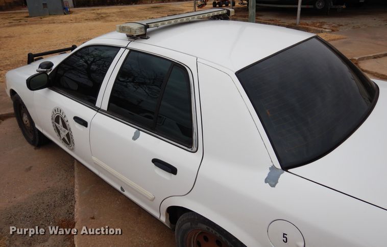 image for item JJ9698 2009 Ford Crown Victoria Police Interceptor