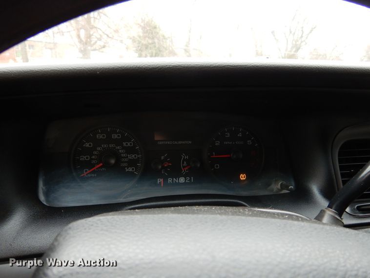 image for item JJ9698 2009 Ford Crown Victoria Police Interceptor