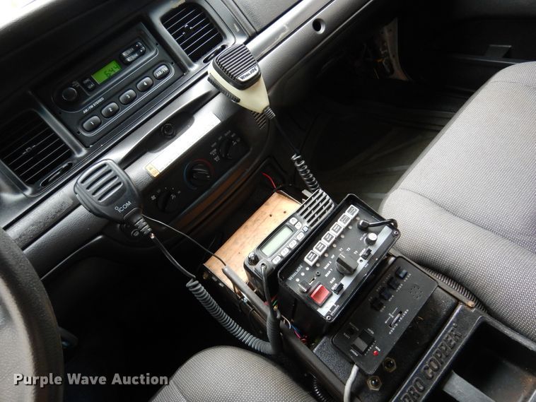 image for item JJ9698 2009 Ford Crown Victoria Police Interceptor
