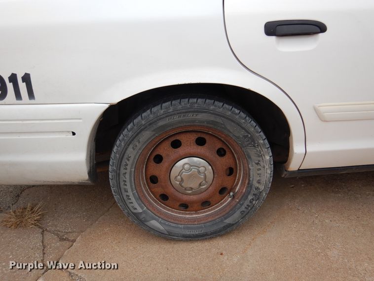 image for item JJ9698 2009 Ford Crown Victoria Police Interceptor