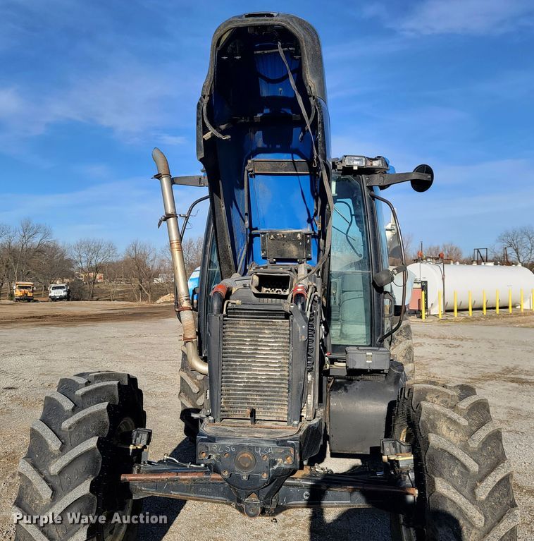 image for item JP9041 2004 New Holland TS115A  tractor