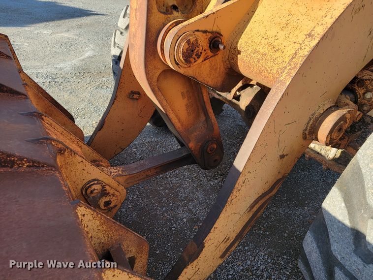 image for item JP9042 1989 Case 621  wheel loader