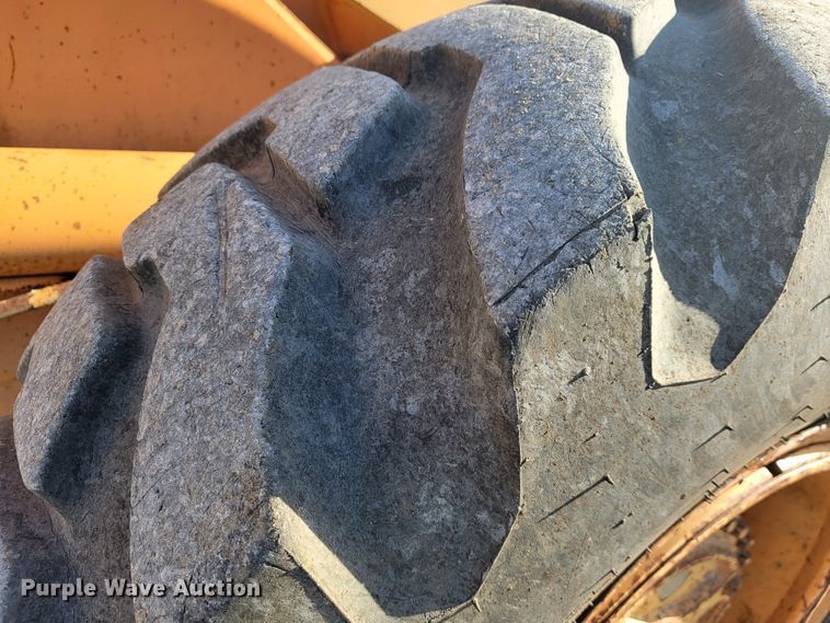 image for item JP9042 1989 Case 621  wheel loader