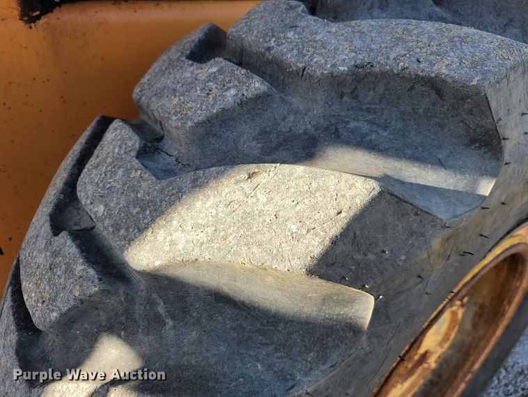 image for item JP9042 1989 Case 621  wheel loader