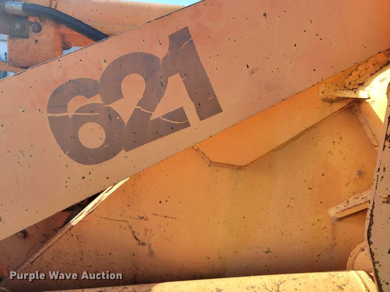 image for item JP9042 1989 Case 621  wheel loader