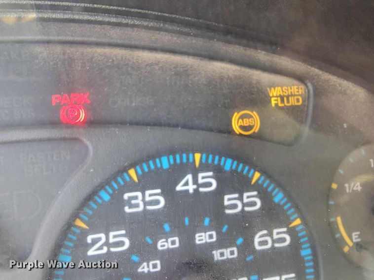 image for item JP9044 2002 International 7400  dump truck